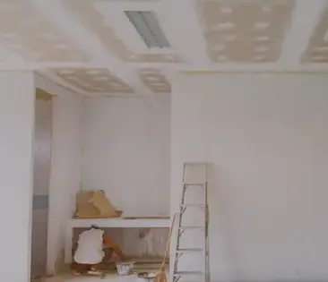 peintre dans le bâtiment Saint-lô-4